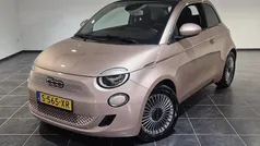 Gebruikt 2023 Fiat 500C Cabriolet | € 21.740 (Eerlijke prijs)