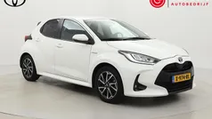Gebruikt 2021 Toyota Yaris Hybrid Hatchback | € 19.999 (Eerlijke prijs)
