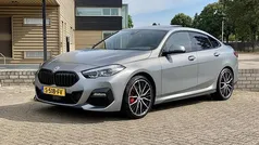Grijs Gebruikt 2023 BMW 220 M Sport Coupé | € 39.945 (Eerlijke prijs)