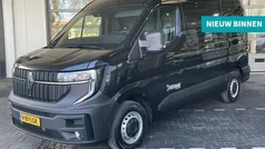 Gebruikt 2025 Renault Master Van | € 51.945 (Eerlijke prijs)