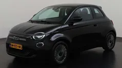 Zwart Gebruikt 2022 Fiat 500e Icon Hatchback | € 15.895 (Goede deal)