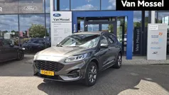 Gebruikt 2023 Ford Kuga ST-Line SUV | € 32.945 (Eerlijke prijs)