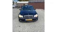 Zwart Gebruikt 2005 Mercedes C200 Avantgarde Sedan | € 3.950 (Eerlijke prijs)