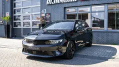 Gebruikt 2023 Opel Astra Elegance Sedan | € 25.495 (Goede deal)