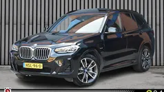 Zwart Gebruikt 2022 BMW X3 Executive SUV | € 47.950 (Eerlijke prijs)