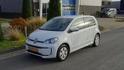 Wit Gebruikt 2017 VW e-up! Hatchback | € 7.950 (Goede deal)