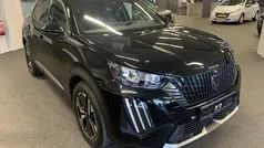 Zwart Gebruikt 2024 Peugeot 2008 Allure SUV | € 23.900 (Eerlijke prijs)