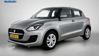 Occasion Suzuki Swift Comfort 83 PK (61 kW) 2023 Grijs metallic Hatchback