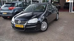 Zwart, metallic lak Gebruikt 2008 VW Jetta Comfortline Sedan | € 2.995 (Goede deal)