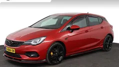 Rood Gebruikt 2019 Opel Astra Elegance Hatchback | € 13.450 (Eerlijke prijs)