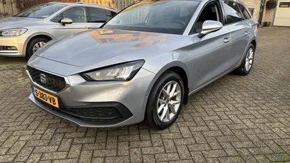 Gebruikt 2021 Seat Leon Style Stationwagen | € 24.900 (Eerlijke prijs)
