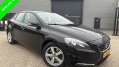 Gebruikt 2014 Volvo V40 Stationwagen | € 4.699 (Eerlijke prijs)