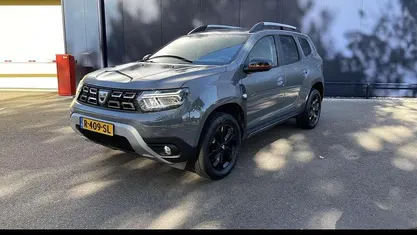 Grijs Gebruikt 2022 Dacia Duster Extreme SUV | € 20.895 (Eerlijke prijs)