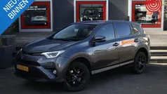 Gebruikt 2018 Toyota RAV4 Edition SUV | € 22.950 (Eerlijke prijs)