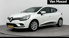 Gebruikt 2017 Renault Clio IV Intens Hatchback | € 10.440 (Eerlijke prijs)
