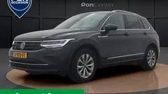 Grijs Gebruikt 2023 VW Tiguan Business SUV | € 28.450 (Super prijs)