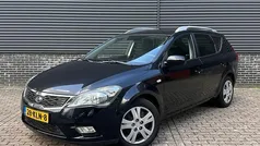 Zwart Gebruikt 2010 Kia Ceed Hatchback | € 1.750 (Goede deal)