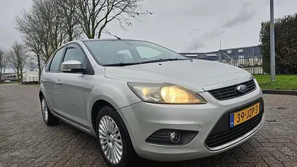 Occasion Ford Focus Limited 125 PK (91 kW) 2009 Grijs Hatchback