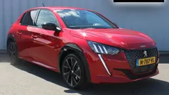 Rood Gebruikt 2022 Peugeot 208 GT Hatchback | € 18.495 (Eerlijke prijs)