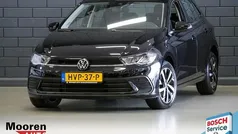 Zwart Gebruikt 2024 VW Polo Business Hatchback | € 23.500 (Eerlijke prijs)
