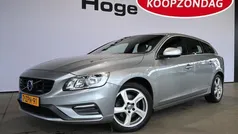 Gebruikt 2015 Volvo V60 R-Design Stationwagen | € 12.440 (Goede deal)