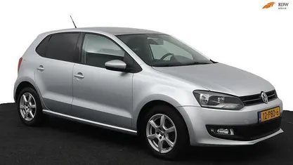 Grijs Occasion 2011 VW Polo Comfortline Hatchback | € 5.500 (Eerlijke prijs)