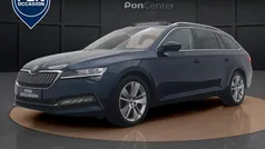 Blauw Gebruikt 2022 Skoda Superb Business Line Stationwagen | € 27.950 (Eerlijke prijs)
