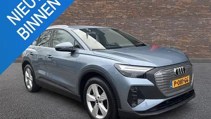 Occasion Audi Q4 e-tron Comfort 125 kW (170 PK) 2022 Blauw SUV
