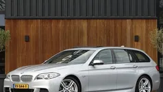 Grijs Gebruikt 2014 BMW M550 M Sport Sedan | € 14.995 (Goede deal)