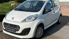 Wit Gebruikt 2013 Peugeot 107 Access Hatchback | € 3.635 (Eerlijke prijs)