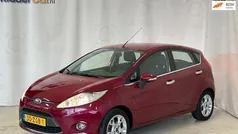 Rood Gebruikt 2012 Ford Fiesta Titanium Hatchback | € 6.299 (Eerlijke prijs)
