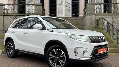 Occasion 2021 Suzuki Vitara Style SUV | € 22.445 (Eerlijke prijs)