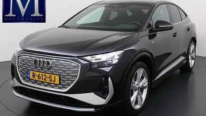 Zwart Gebruikt 2022 Audi Q4 e-tron S-Line SUV | € 37.770 (Goede deal)