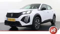 Wit Gebruikt 2024 Peugeot e-2008 Active SUV | € 25.925 (Goede deal)
