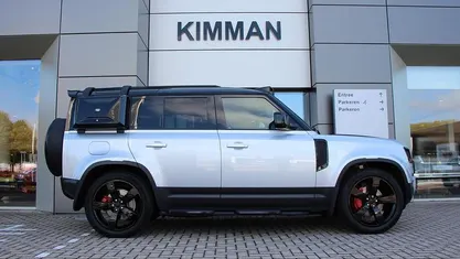 Zilver Gebruikt 2023 Land Rover Defender Black Edition SUV | € 86.900 (Eerlijke prijs)