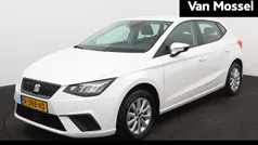 Wit Gebruikt 2022 Seat Ibiza Style Hatchback | € 16.900 (Eerlijke prijs)