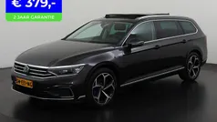 Grijs Gebruikt 2022 VW Passat GTE Stationwagen | € 28.895 (Eerlijke prijs)