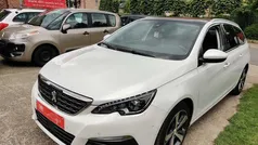 Wit Gebruikt 2020 Peugeot 308 Allure Stationwagen | € 13.950 (Goede deal)