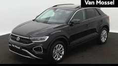 Gebruikt 2024 VW T-Roc Edition SUV | € 39.945 (Super prijs)
