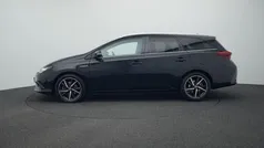 Toyota Auris Touring Sports