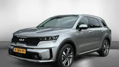 Grijs, metallic lak Gebruikt 2024 Kia Sorento SUV | € 58.450 (Eerlijke prijs)