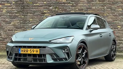Gebruikt 2025 Cupra Leon VZ Hatchback | € 39.950 (Super prijs)