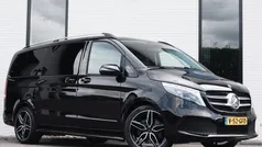 Zwart Gebruikt 2023 Mercedes V250 MPV | € 59.950 (Goede deal)