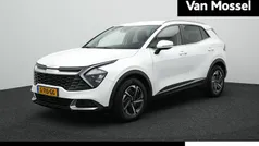 Wit Gebruikt 2022 Kia Sportage Play SUV | € 25.900 (Eerlijke prijs)