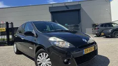 Zwart Gebruikt 2011 Renault Clio II Hatchback | € 1.999 (Goede deal)