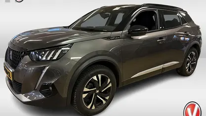Grijs Occasion 2022 Peugeot 2008 GT-line SUV | € 19.900 (Goede deal)
