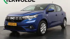 Blauw Gebruikt 2023 Dacia Sandero Expression Hatchback | € 15.695 (Eerlijke prijs)