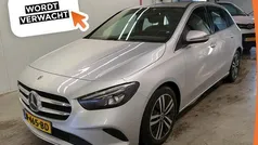 Zilver Gebruikt 2021 Mercedes B180 Business MPV | € 24.890 (Eerlijke prijs)
