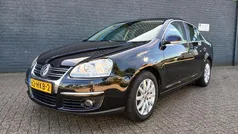 Zwart Gebruikt 2009 VW Jetta Comfortline Sedan | € 2.999 (Eerlijke prijs)