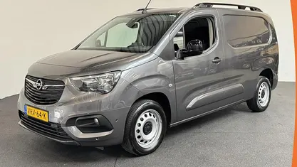 Occasion Opel Combo Edition 131 PK (96 kW) 2022 Grijs Van